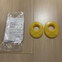 ASSOアッパーマウントブッシュ(アバルト595用) asso アッパーマウントブッシュ アバルト595 - メルカリ