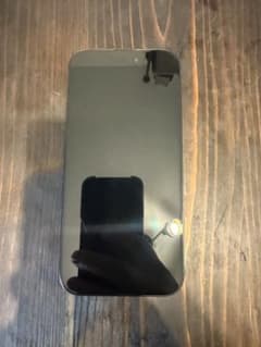 新品　Apple iPhone 15Pro 100%バッテリー状態のサムネイル