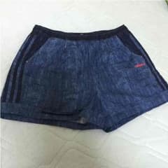 ★にゃるる様専用★アディダス ショートパンツのサムネイル