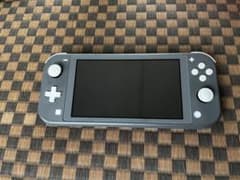 ニンテンドースイッチライトのサムネイル