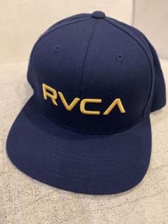 値下げ！美品　RVCAルーカ　キャップのサムネイル