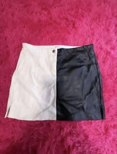 Bershka バイカラー フェイクレザー ミニスカート Sのサムネイル