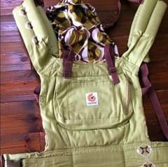 エルゴ 抱っこ紐のサムネイル