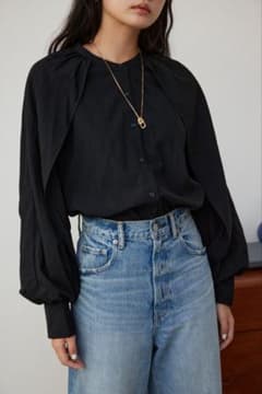 新品 AZUL by moussy ケープスリーブシャツ ブラウス ブラック 黒のサムネイル