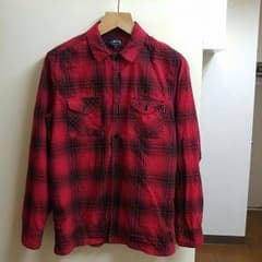 ステューシーの赤チェックシャツです！のサムネイル