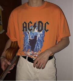 ダメージ加工　バンドTシャツ　オレンジのサムネイル