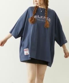 MILKFED.×CHAMPION LAYER LOGO BIG TEEのサムネイル