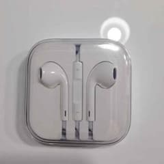 iPhone正規品イヤホンのサムネイル
