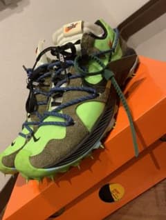 OFF-WHITE NIKE AIR ZOOM TERRA KIGERのサムネイル
