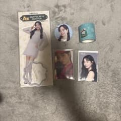 TWICE ダヒョン アクスタ 缶バッジ トレカ まとめ売り - メルカリ