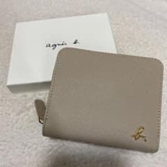 アニエスベーの折り財布です。のサムネイル