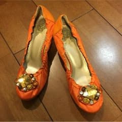 アカクラ  パンプスのサムネイル