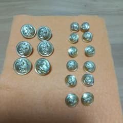 海兵隊の制服のボタンのサムネイル