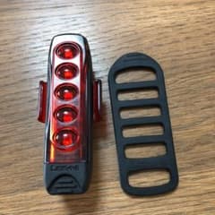 LEZYNE レザイン ストリップドライブ・プロ リアライト 300ルーメンのサムネイル
