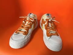 SACAI × NIKE BLAZER LOW "MAGMA ORANGE"のサムネイル