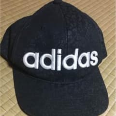 adidas ストレートキャップのサムネイル