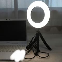 リングライトのサムネイル