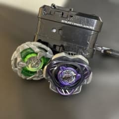 ヒ*ン様 Beyblade X Winder Launcher セットのサムネイル