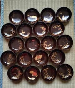 黒　図替わり小皿20枚のサムネイル