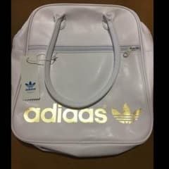 アディダスバックのサムネイル