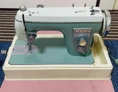 昭和レトロ】JANOME ジャノメ 電動ミシン MODEL 365 - メルカリ
