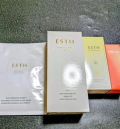 新品未開封 ESTH ハーブピーリングクレンジング スキンケアセットのサムネイル