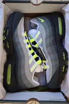 NIKE エアマックス95 2020年モデルのサムネイル