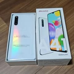 Galaxy A41 ホワイト 64GB docomo SC-41A 本体のみ 美品】docomo GALAXY A41 SC-41A ホワイト - メルカリ
