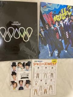 ジャニーズWEST 会報・パンフレット・ファンブックのサムネイル