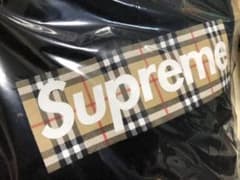 BURBERRY Box Logoのサムネイル