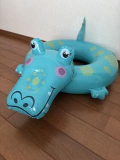 子供用ワニデザイン浮き輪のサムネイル