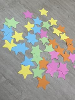 星型画用紙　壁面や飾り付けに☆のサムネイル