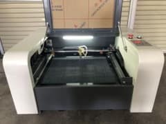 メーカー直販 流線最新型 業務用レーザー切断機 加工機 電動昇降50w 