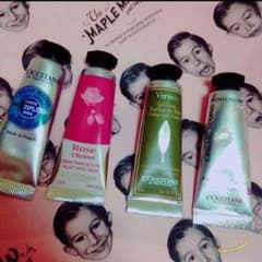 ロクシタン　ハンドクリームのサムネイル