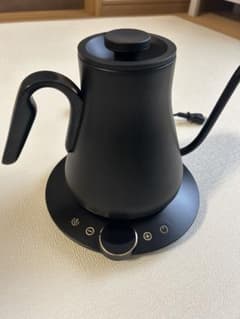 電気ケトル EPEIOS エペイオス　ブラックのサムネイル