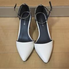 セパレートパンプスのサムネイル