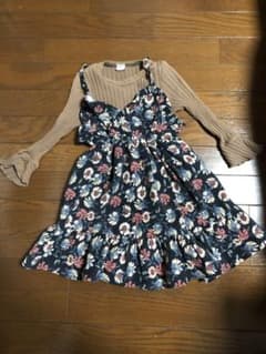 春秋ワンピース　花柄　110.120cmのサムネイル