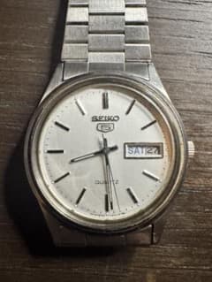 【希少クォーツ・稼働品】SEIKO 5 セイコー5 デイデイト シルバーのサムネイル