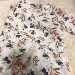 DHOLIC花柄シャツのサムネイル