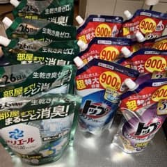 洗濯用洗剤12袋まとめて売りますのサムネイル