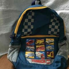 みかん様専用トミカの子供リュックのサムネイル
