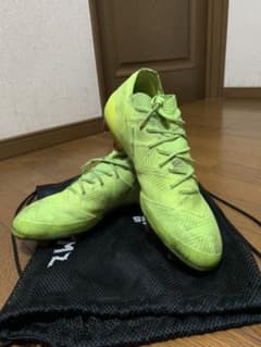 ネメシス27cm サッカースパイクのサムネイル