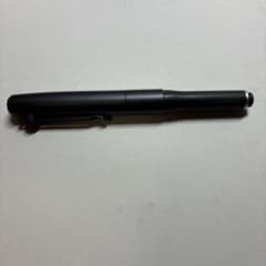 ユニボール ゼント シグニチャーモデル ボールペン 替え芯9本入りのサムネイル