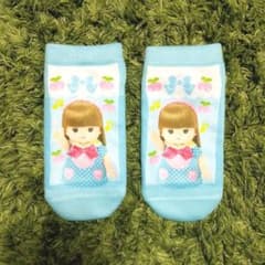 メルちゃん　靴下のサムネイル