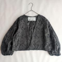 24SS 未使用級♡TICCA フラワーレースジャケット 刺繍 バルーン カーキ 