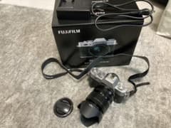 FUJI FILM X−T10 X-T10 レンズキット SILVERのサムネイル