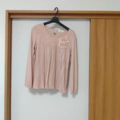 긴팔 컷소우 핑크 레이스 꽃 모티브
