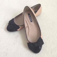 美品！バイカラーぺたんこパンプス23.5♡即買いOK！のサムネイル