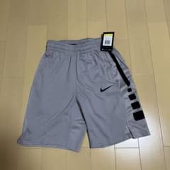 専用！！！！！NIKE スポーツパンツ USサイズ 新品未使用タグ付きのサムネイル
