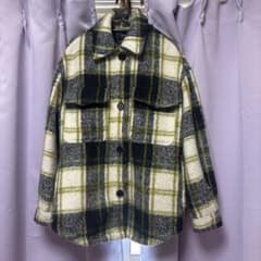 Bershka 緑チェック柄ジャケットXS-Sのサムネイル